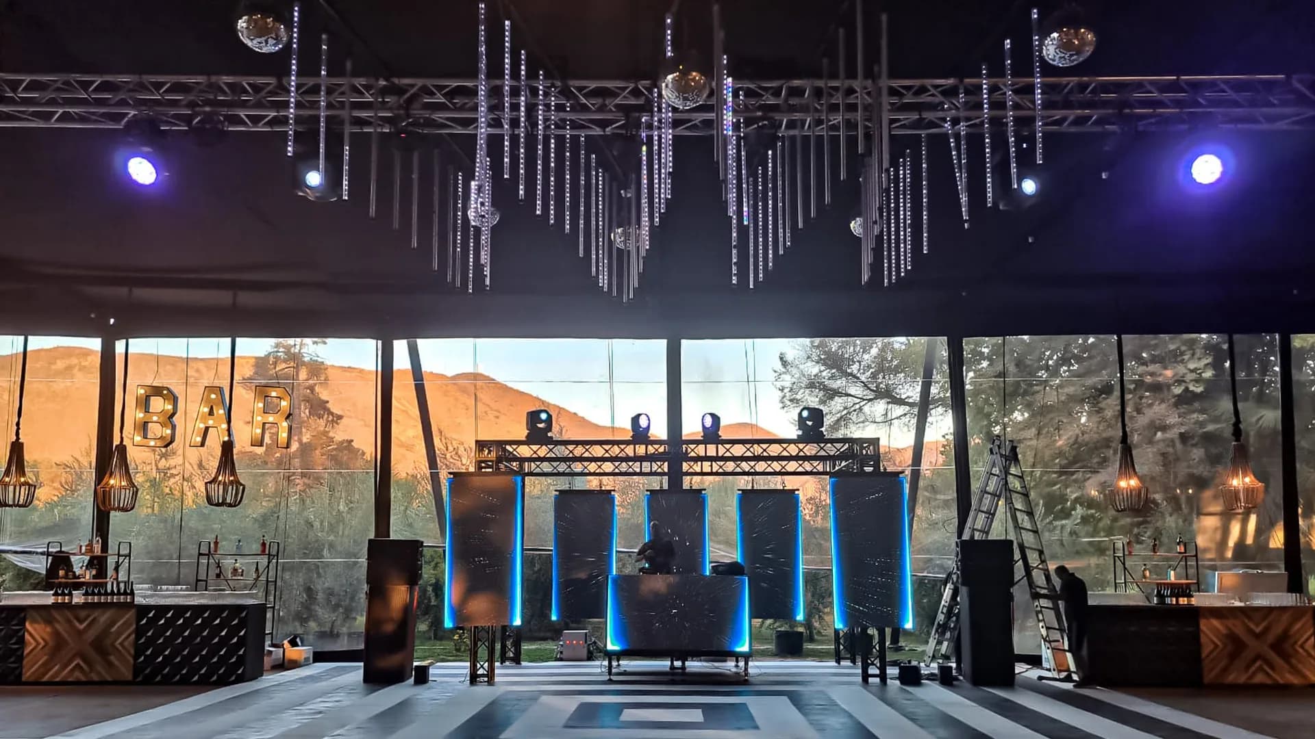 Matrimonio Boutique con Escenografía LED foto 7