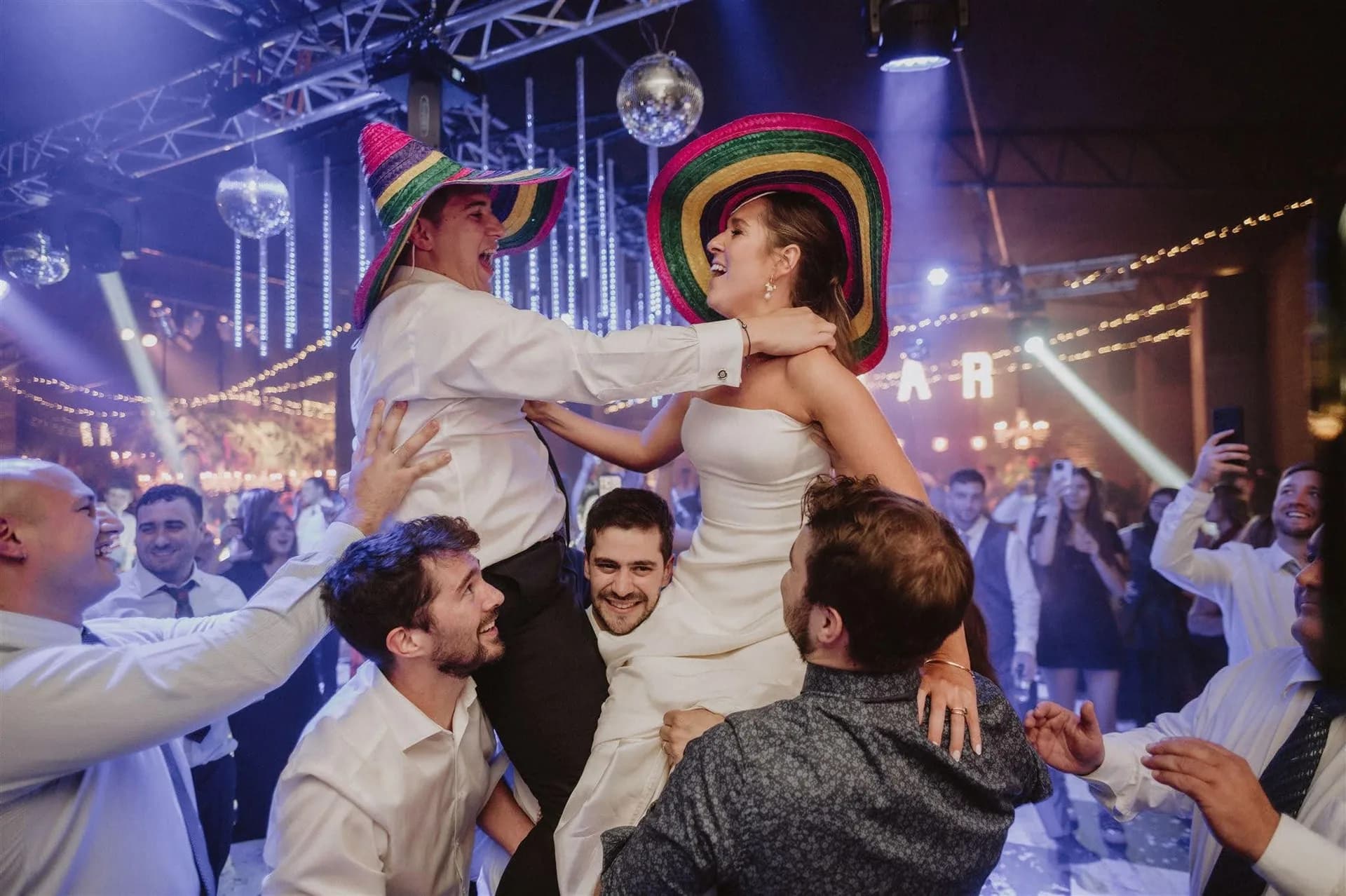 Matrimonio Boutique con Escenografía LED foto 8