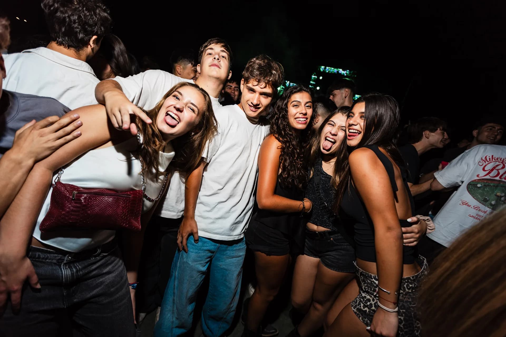 The Vibe y Fiesta Año Nuevo foto 12